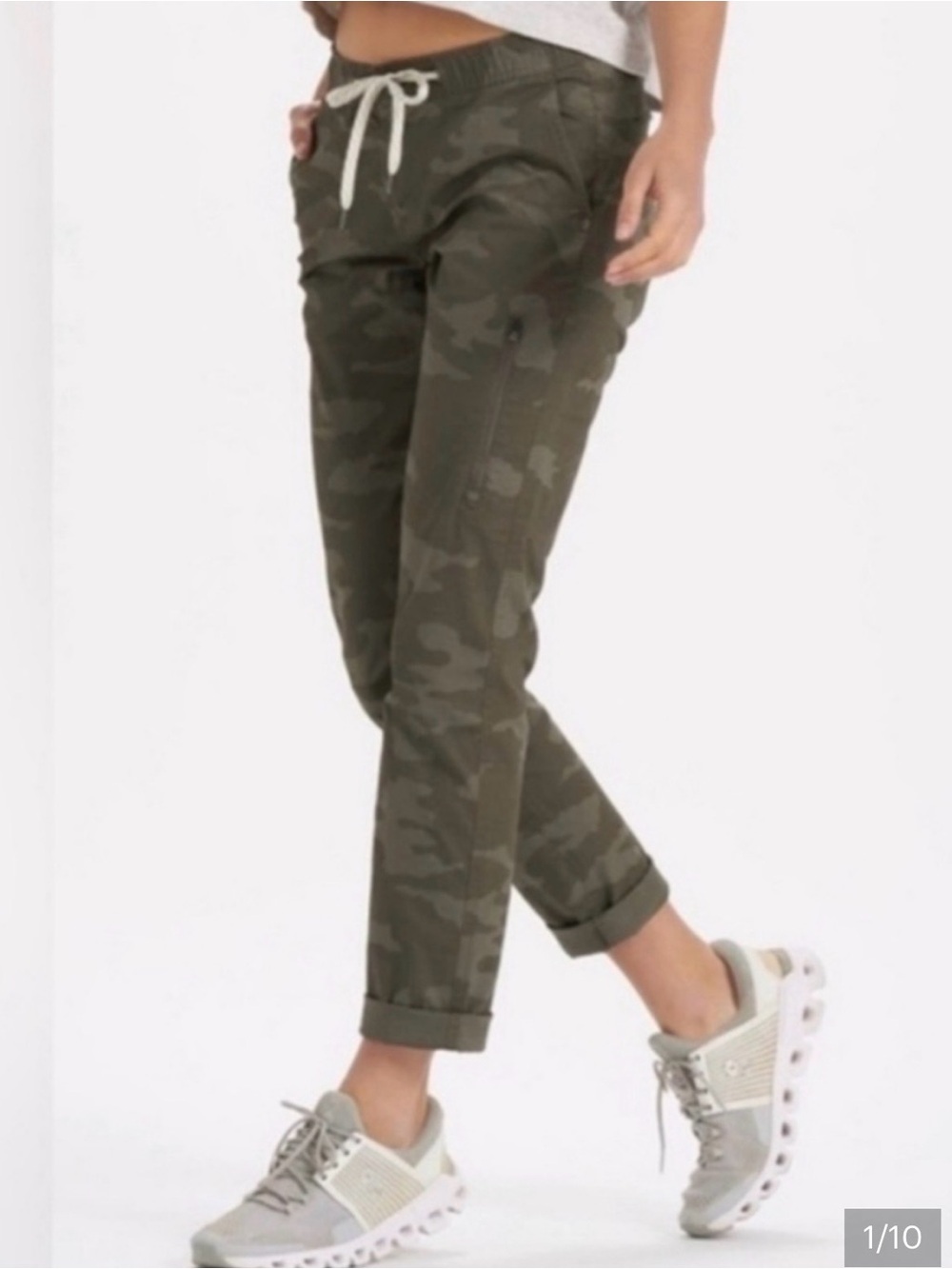 Vuori Ripstop Pant Army Camo Organic Cotton Drawstring Jogger Size Medium